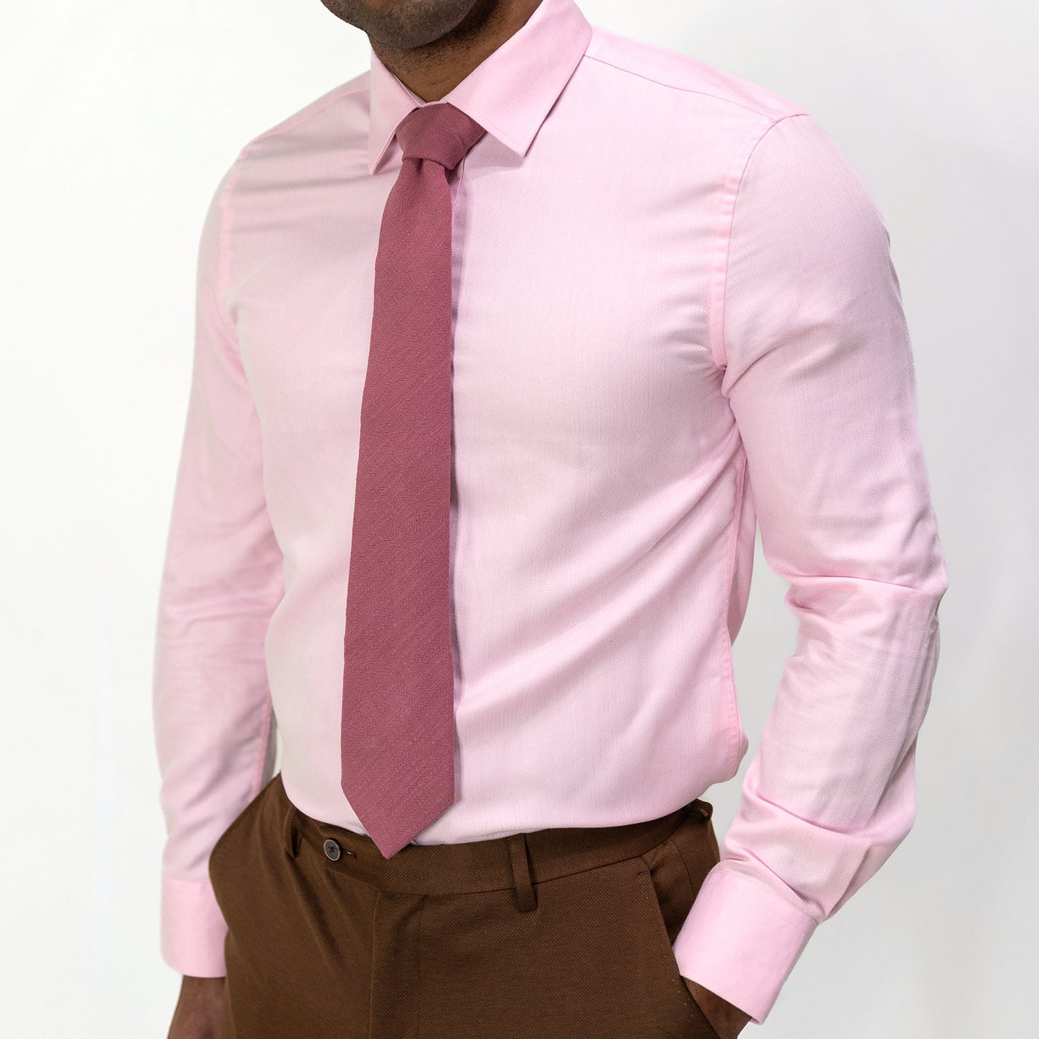 Herringbone Light Pink Non-Iron Dress Shirt with tie