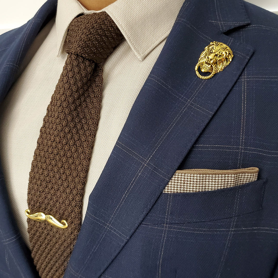 Knitted Point Brown Tie