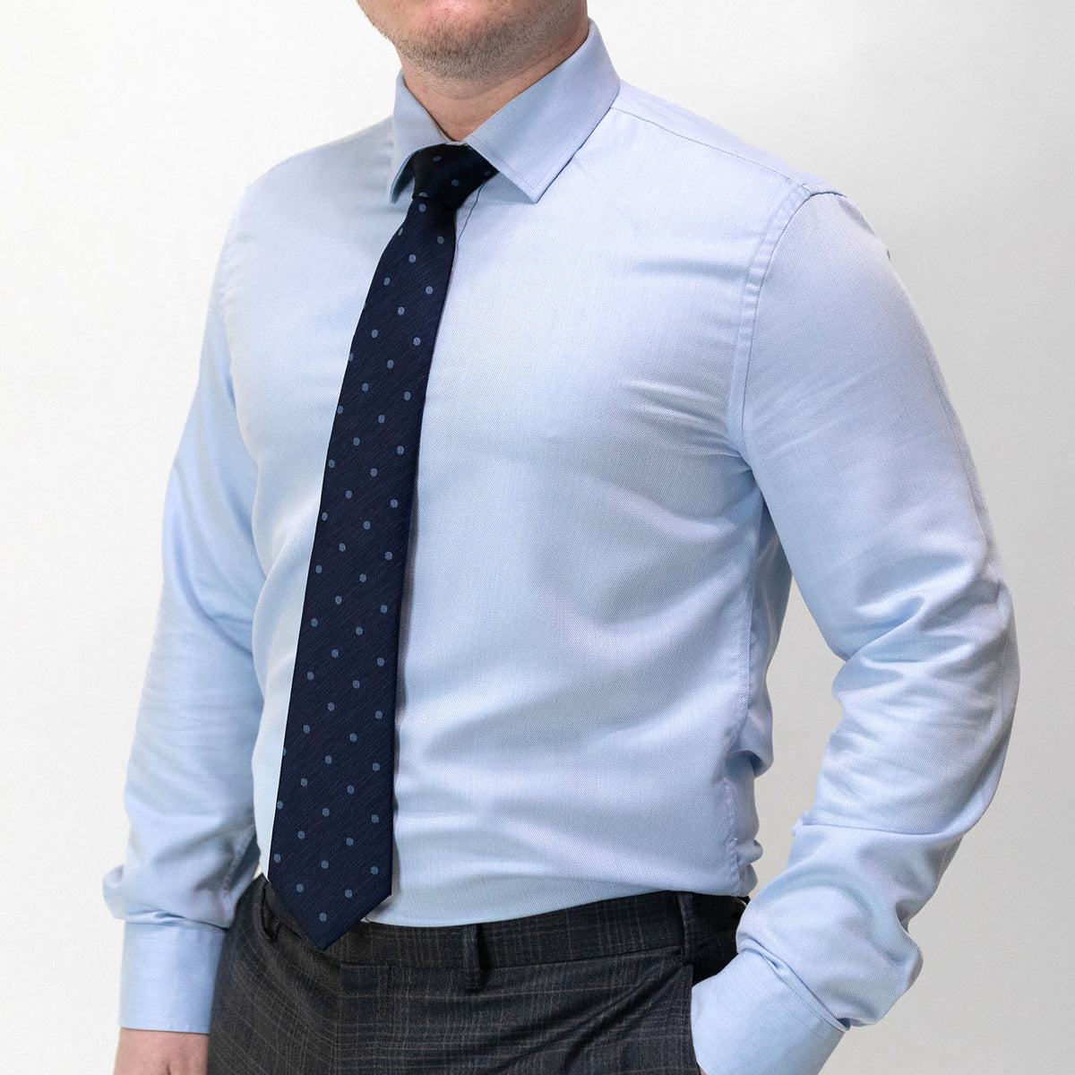 Herringbone Light Blue Non-Iron Dress Shirt with tie