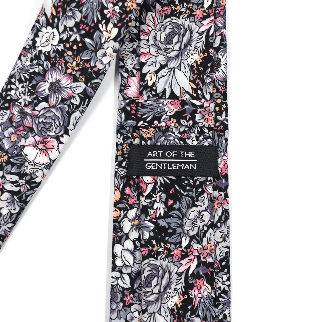 Floral black tie