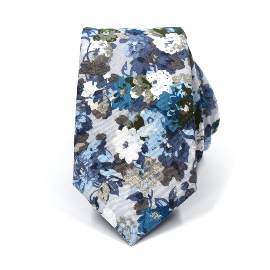 blue dress ties Calvin Klein Men's Solid Silk Classic Tie - Navy