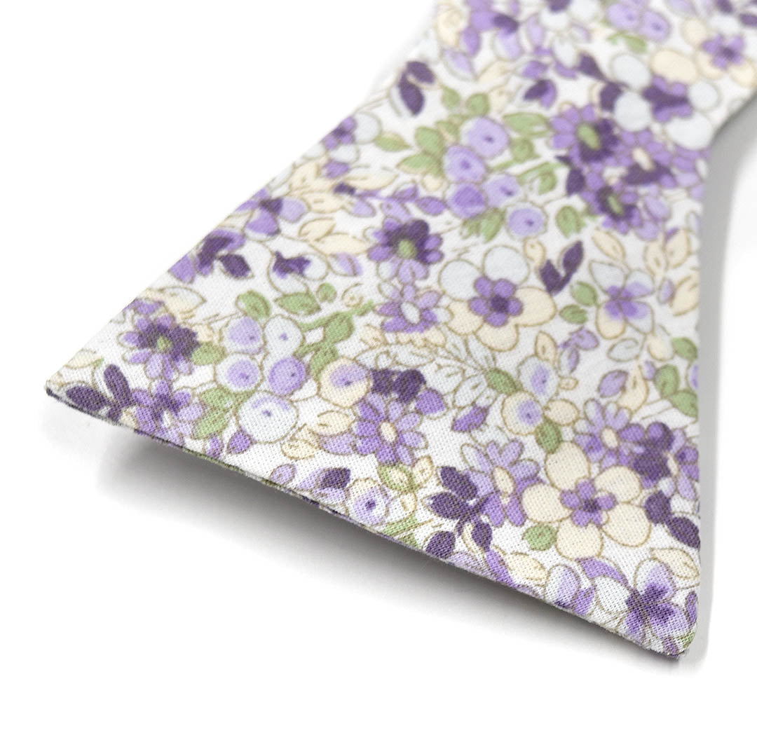 Close up detail of Floral Tahiti Lavender cotton fabric