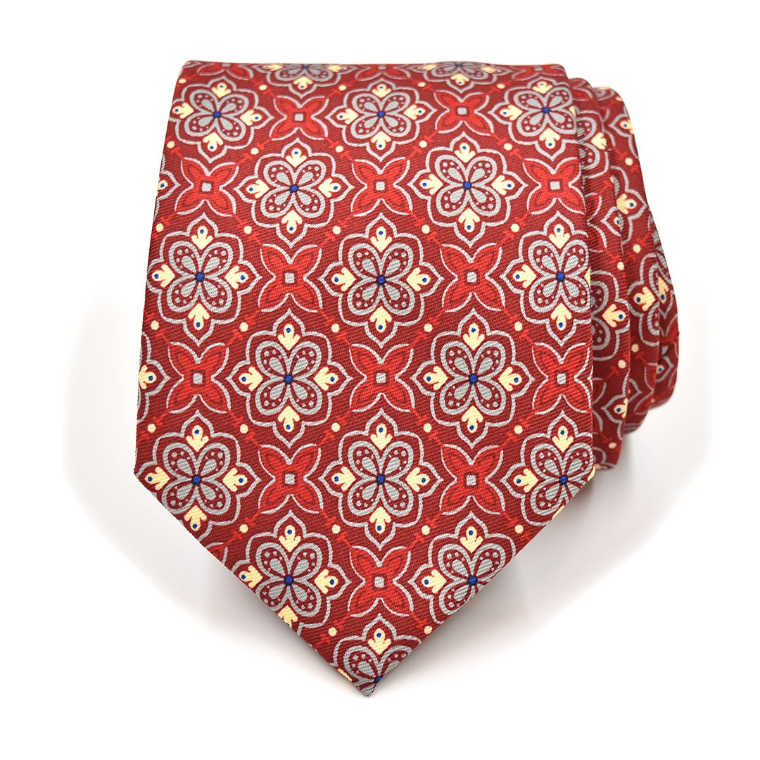 Regal Clover Red Tie