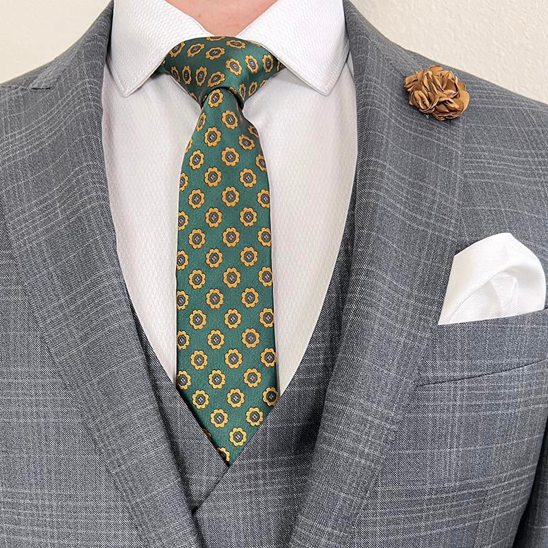 Royal Emerald Green Dots Tie