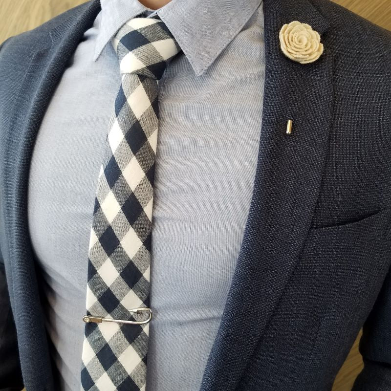 Lapel Pin - Floral Eggshell