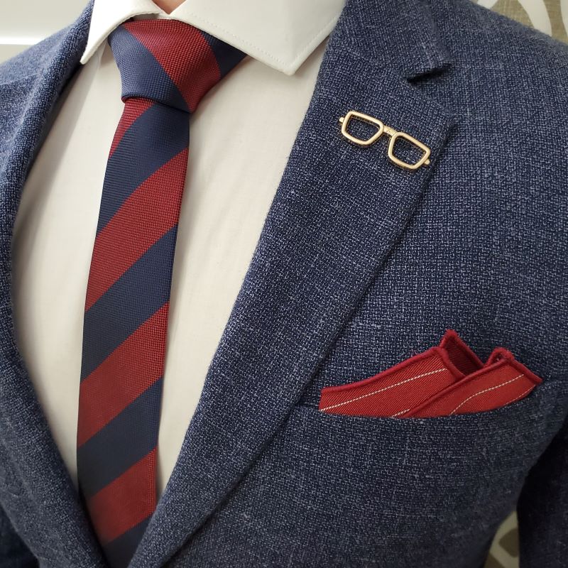 Lapel Pin - Sunglasses Gold