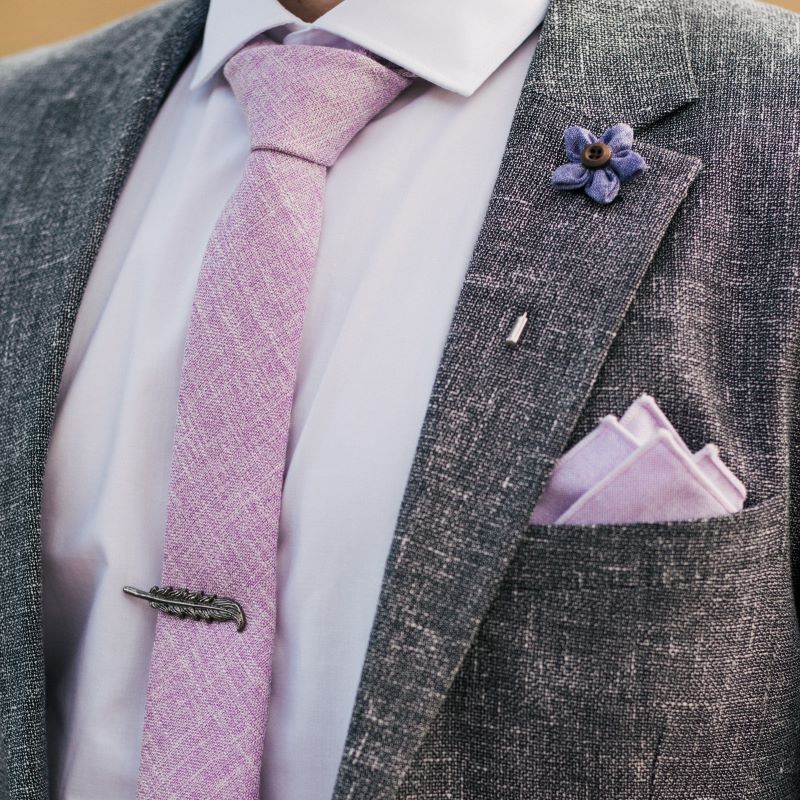 Feather Gun Metal Tie Bar