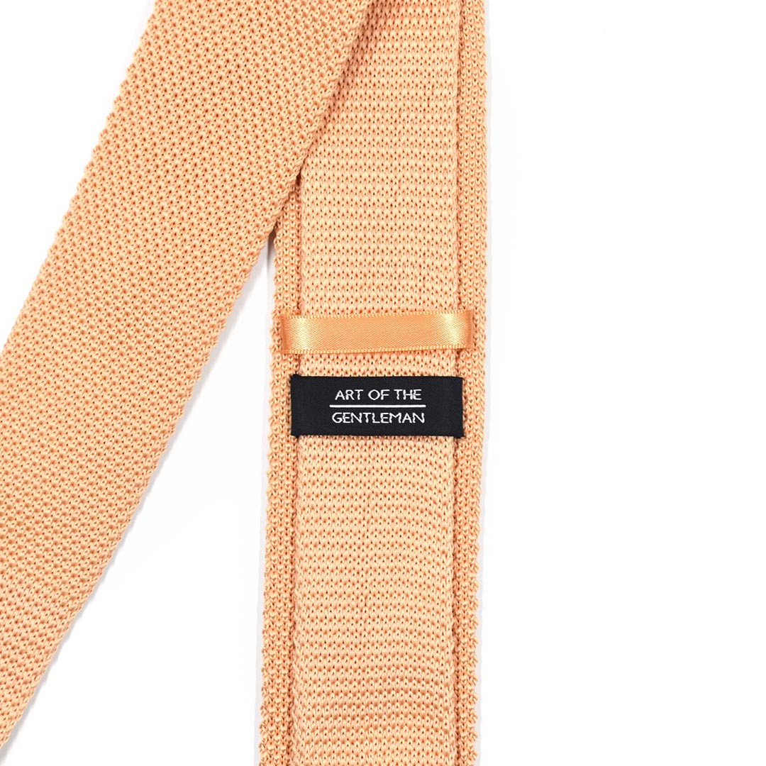 Knitted Sand Tie